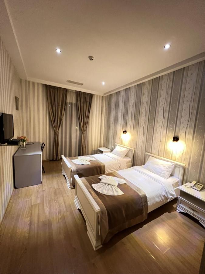 Granada Hotel And Restaurant Τυφλίδα Εξωτερικό φωτογραφία